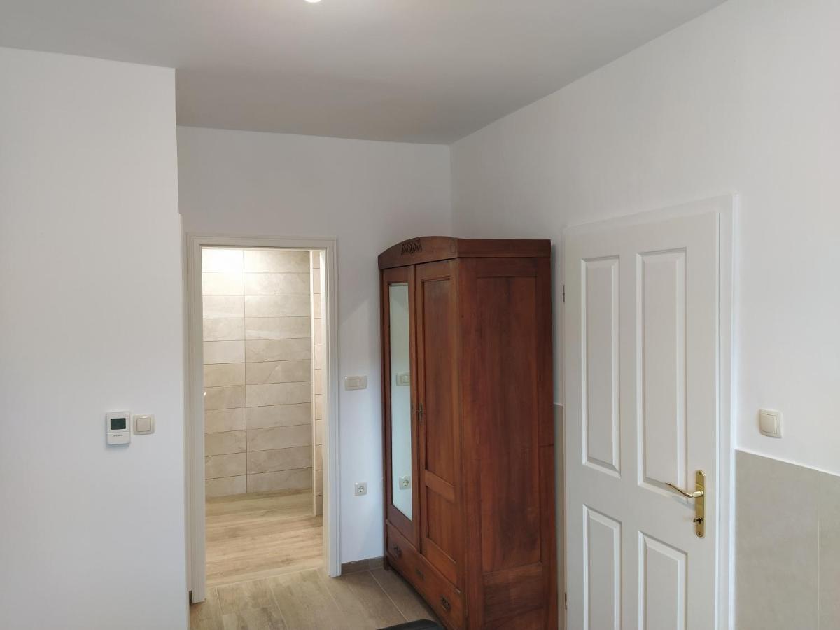 Apartmaji Maln Dolenjske Toplice Exterior photo