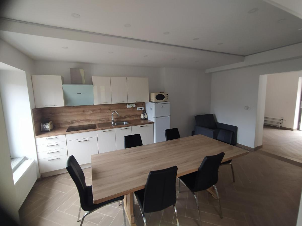 Apartmaji Maln Dolenjske Toplice Exterior photo