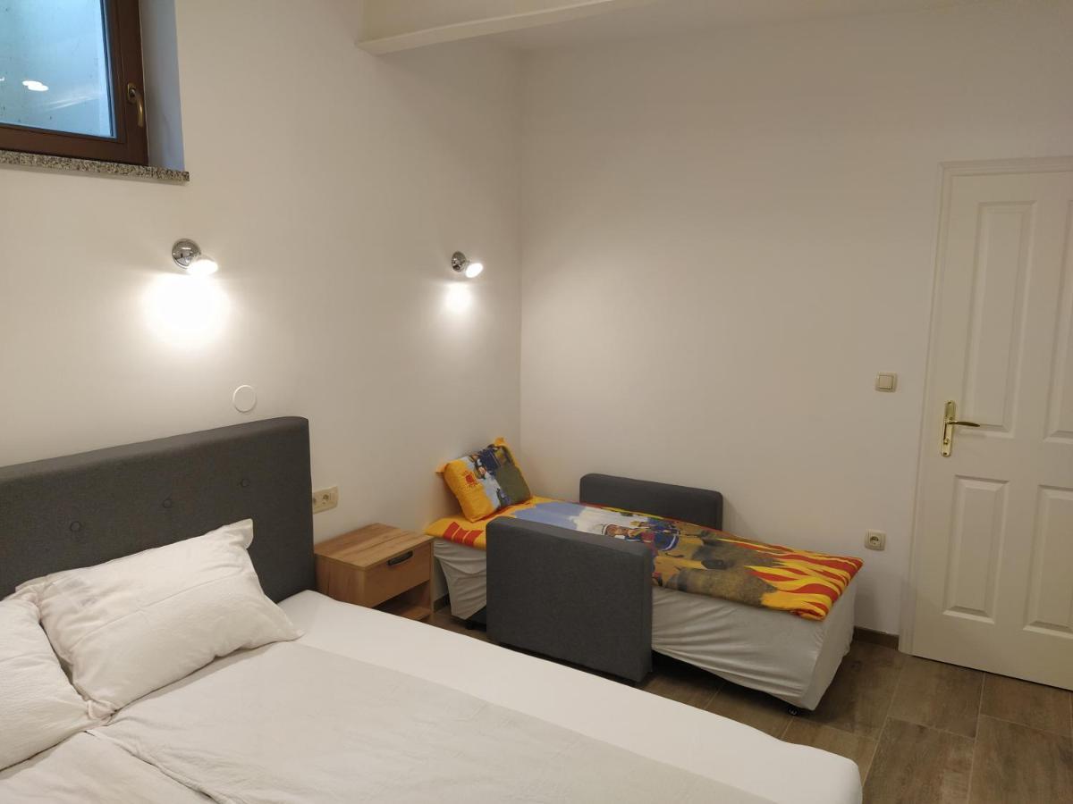 Apartmaji Maln Dolenjske Toplice Exterior photo