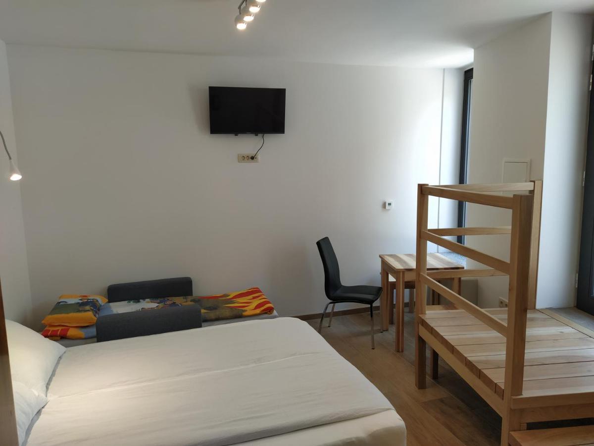 Apartmaji Maln Dolenjske Toplice Exterior photo