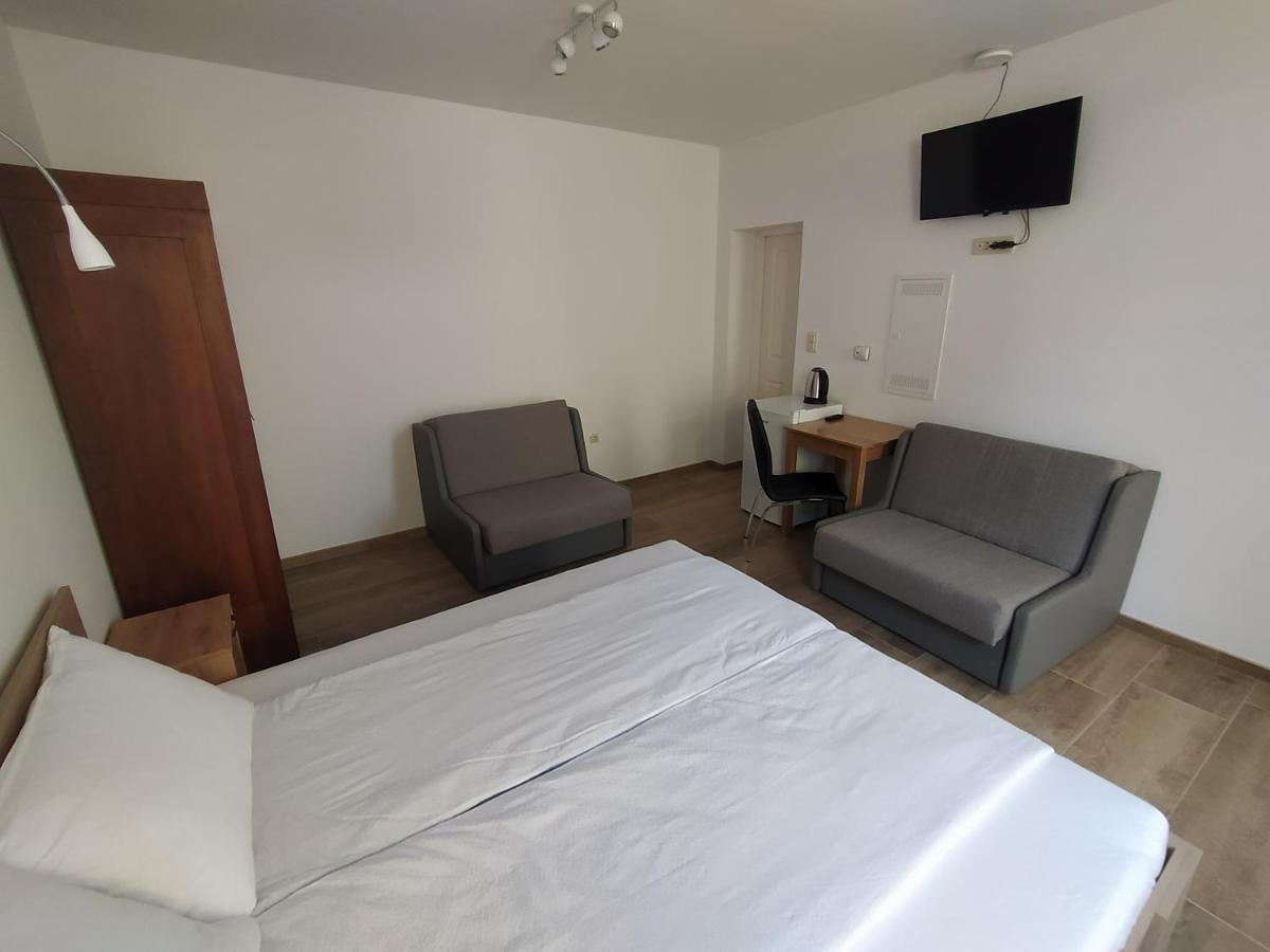 Apartmaji Maln Dolenjske Toplice Exterior photo