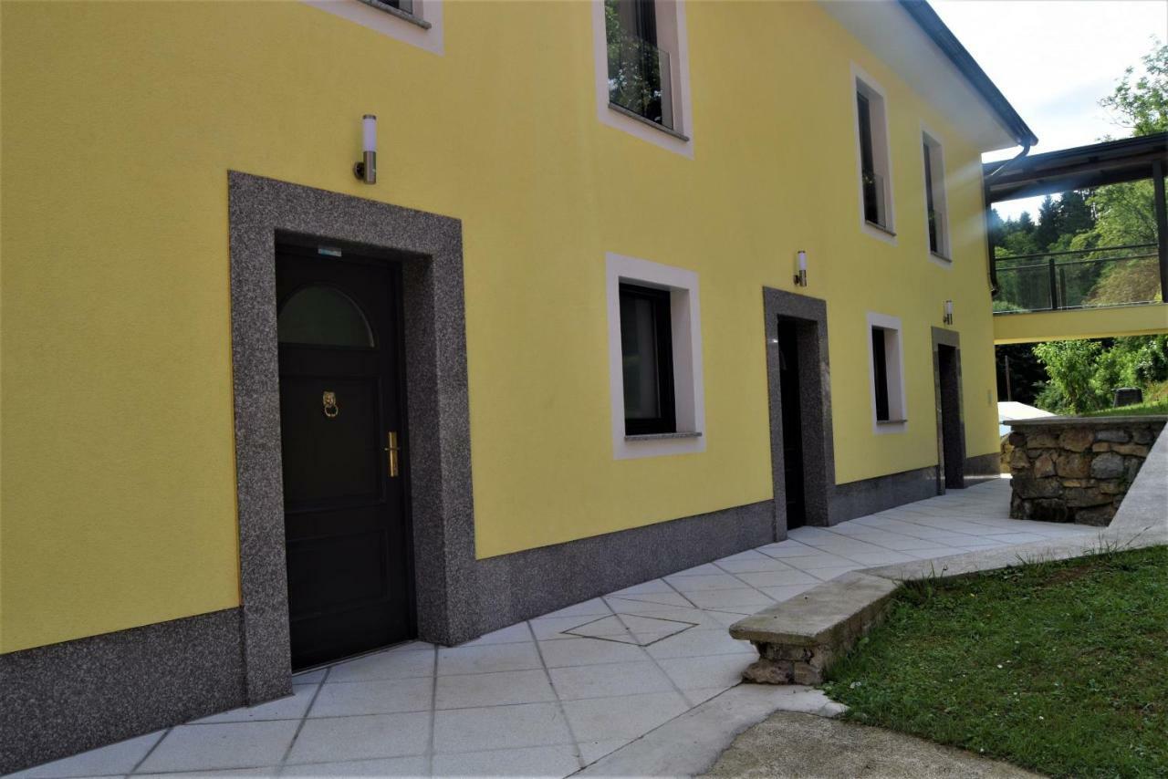 Apartmaji Maln Dolenjske Toplice Exterior photo