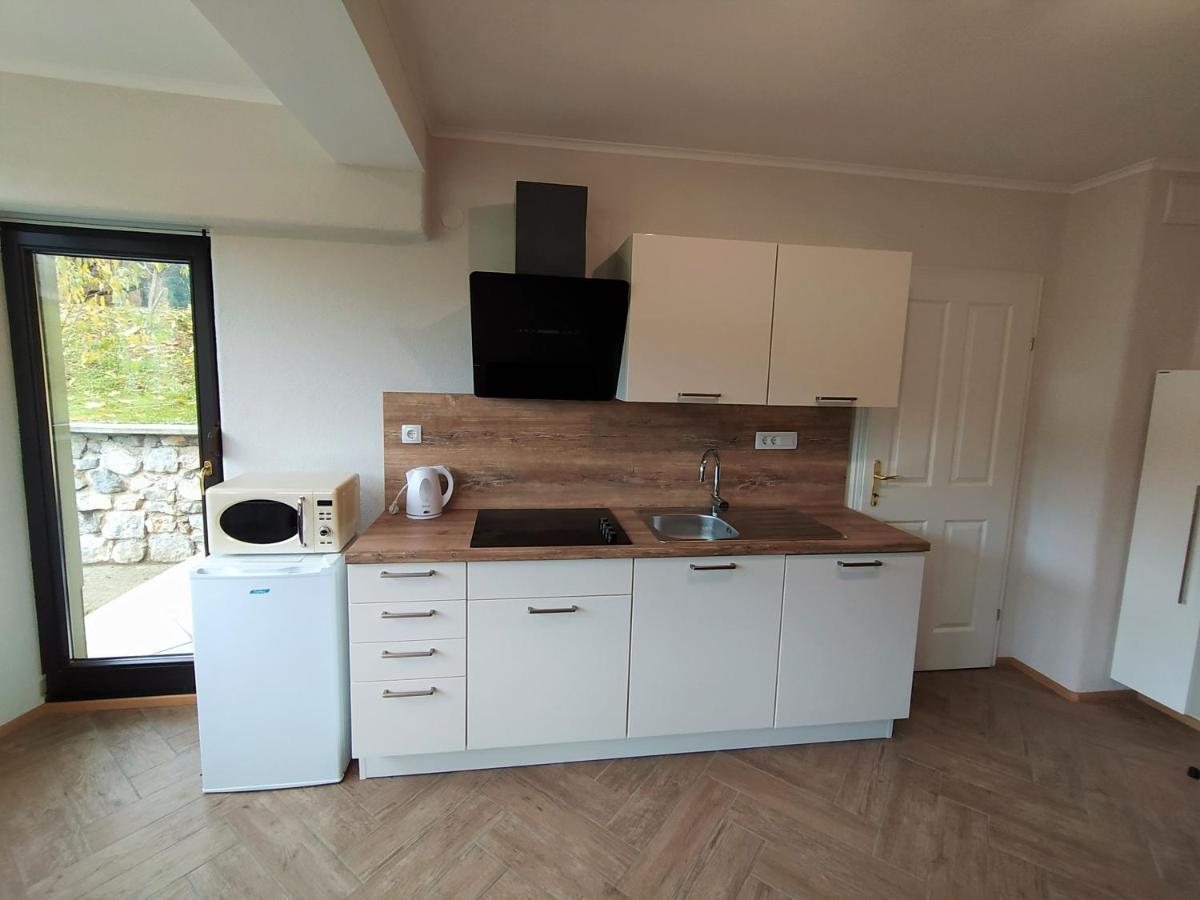 Apartmaji Maln Dolenjske Toplice Exterior photo
